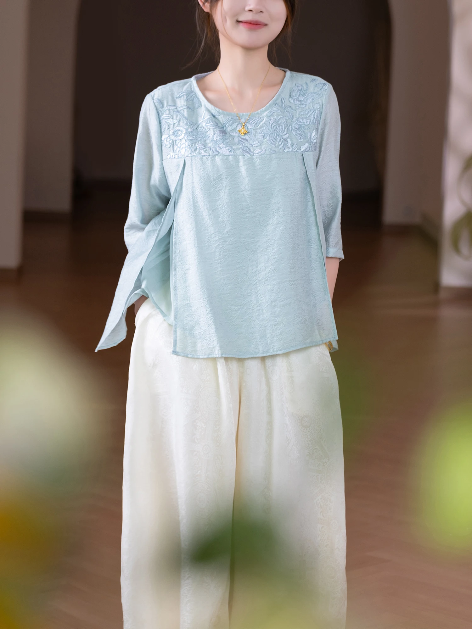 

Artistic round Ne Embroidered Heavy Work Light Weight Chinese Sle irt in Lyocell Linen Fabric Summer Breathable Women's...