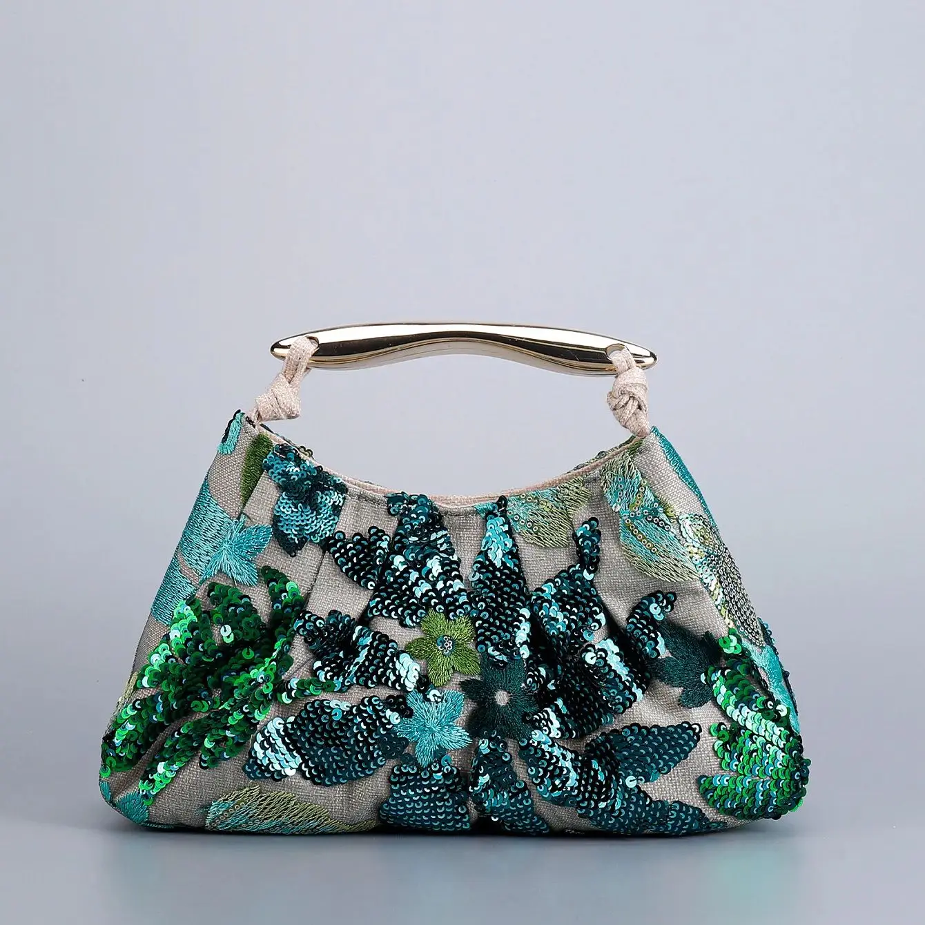 

Delicated Sequins Luxury Evening Bag Pleated Handbag Elegant Embroidered Evening Bag for Women Wedding Banquet Cheongsam Handbag