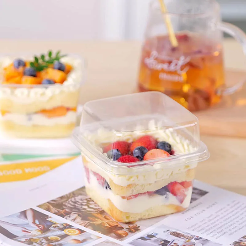 

50Pcs Plastic Cake Cup Clear Pudding Box High Lids Muffin Dessert Cupcake Container Baking Supplies Wedding Party Food Packaging
