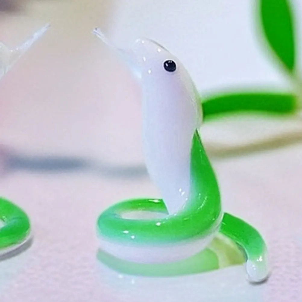 

Miniature Glass Snake Decor Exquisite Craftsmanship Home Office Table Crystal Animal Statue Year of The Snake 2025 New Year
