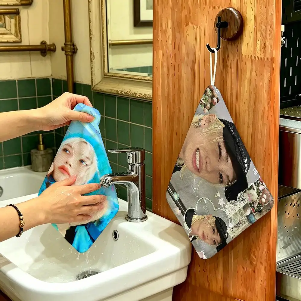 famous idol F-FelixS singer Hanging Kitchen Towel, Polyester Cotton Fabric, Absorbent Hand Wiping Towel for Home Dormitory