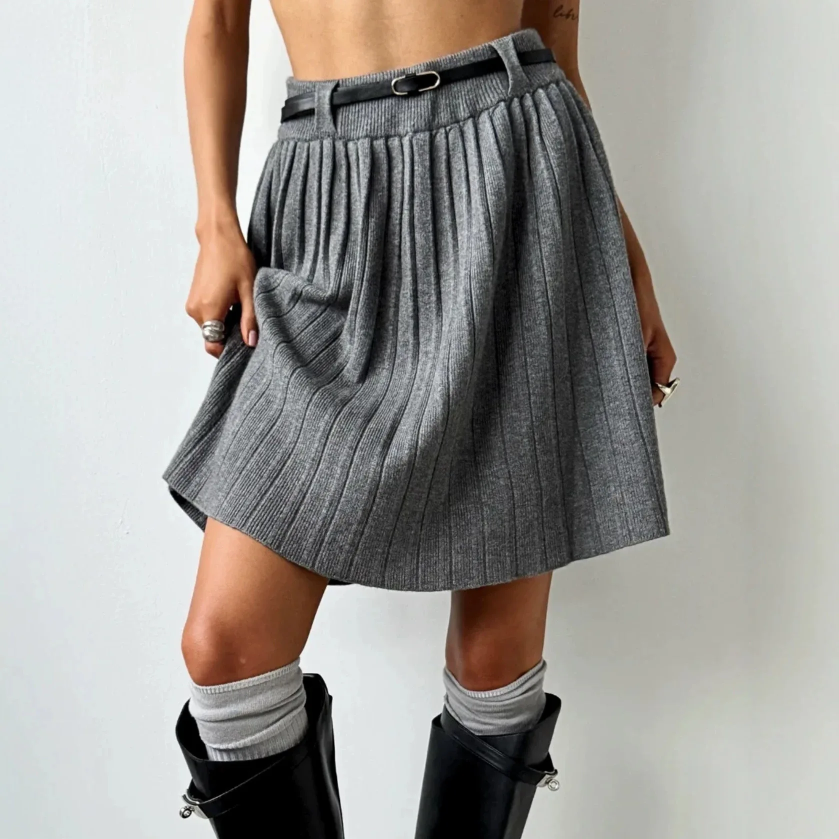 Knitted Pleated Skirt Women Elastic Waist Short Skirt Autumn Winter Korean Fashion Solid Gray Loose A Line Skirt for Women