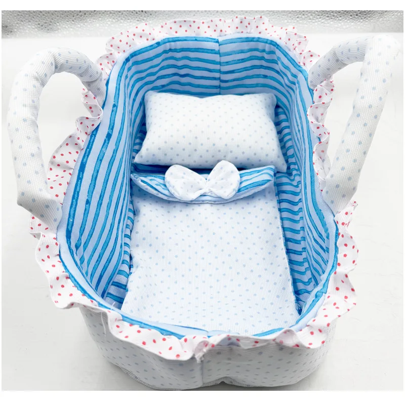35cm Reborn Doll Bassinet with Pillow，Portable Doll Bed for Kids' Pretend Play