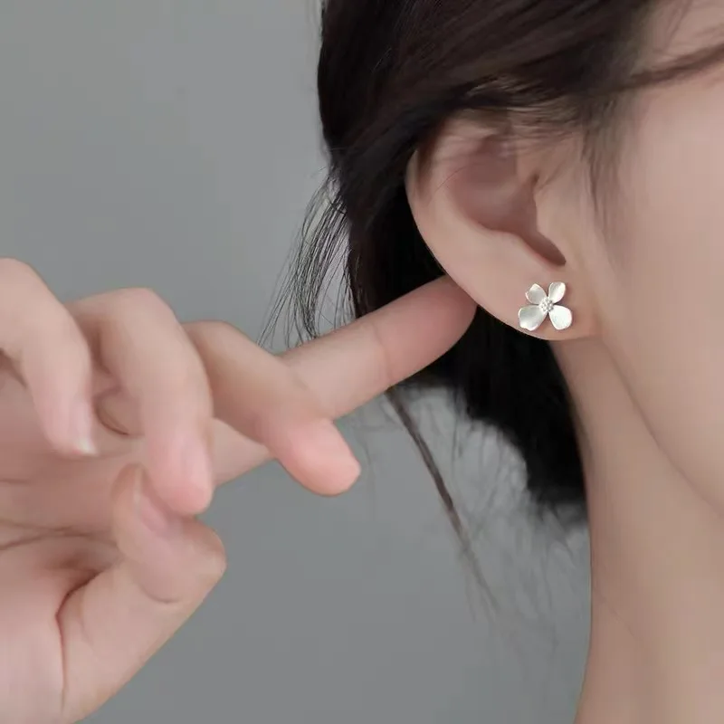 925 فضة خمر أقراط للنساء العصرية بسيطة عثرة زهرة القرط مجوهرات منع الحساسية اكسسوارات الحفلات هدية