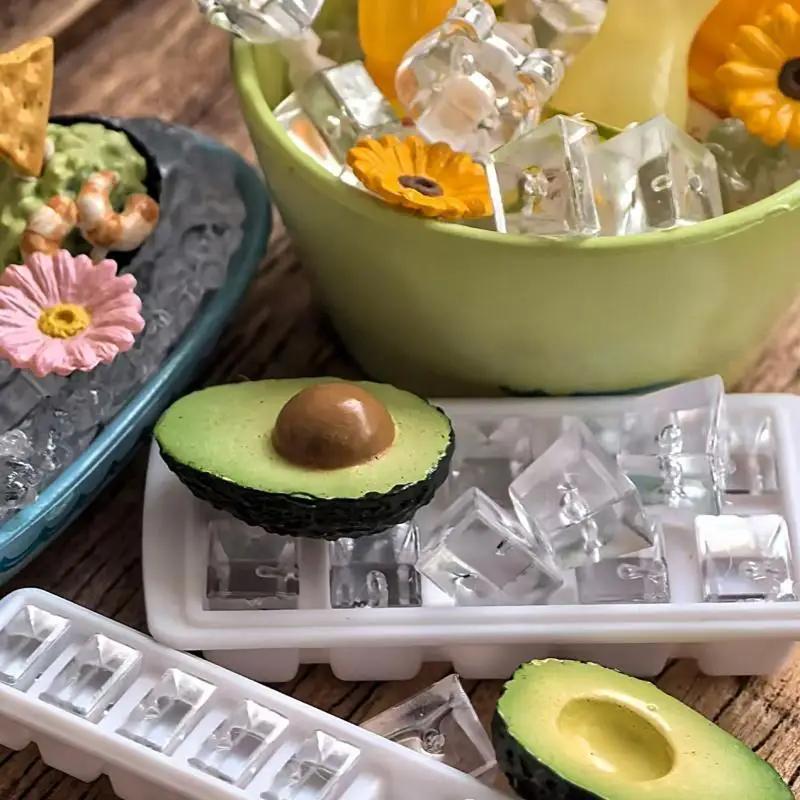 ชุดช้อนตักไอศกรีมจิ๋วสำหรับบ้านตุ๊กตา 2 ชิ้น พร้อมกล่องเก็บของ สำหรับอุปกรณ์เสริมตุ๊กตา ของเล่นเด็กผู้หญิง แบบจำลองอาหารสำหรับบ้านตุ๊กตา