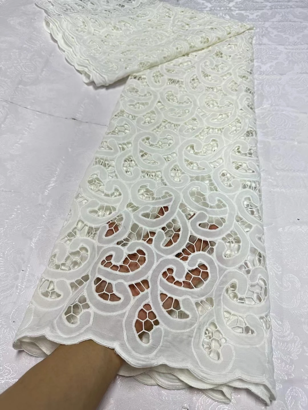 

Swiss Lace Fabric 2024 High Quality guipure cord African Nigerian Dry Lace Fabrics For Women Dress 5 Yards