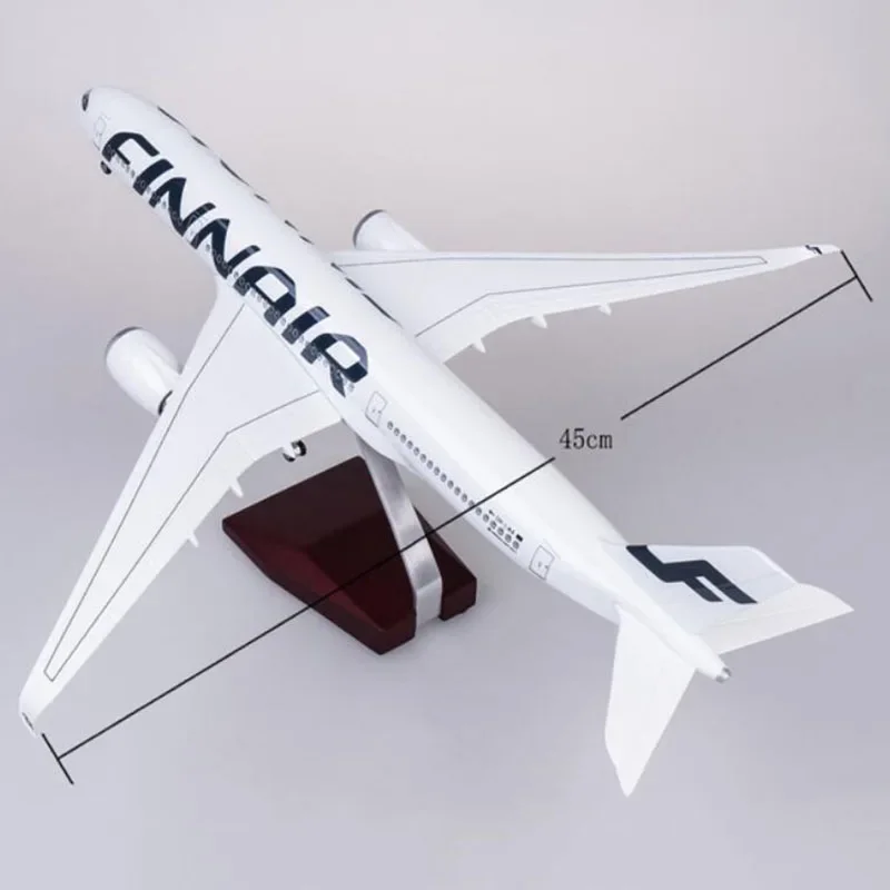 47CM 1/142 Scale Model  FINNAIR Airline Diecast Plastic Resin Airplane Airbus A350 With Light and Wheel Collection Display Toys