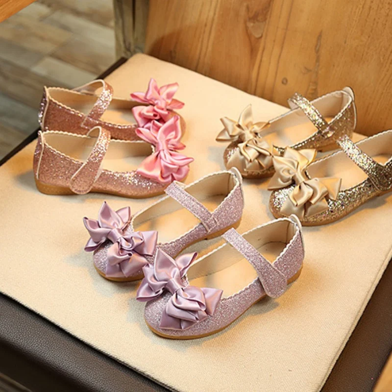 Fashion girls Korean small leather shoes bow elegant girls bright leather princess shoes children outdoor breathable single shoe