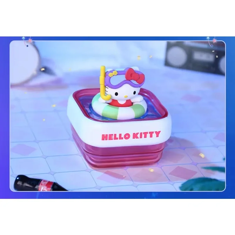 سانريو Family Pool Party Series صندوق أعمى محيطي زخرفة دمية هدايا ألعاب عصرية كورومي هالو كيتي