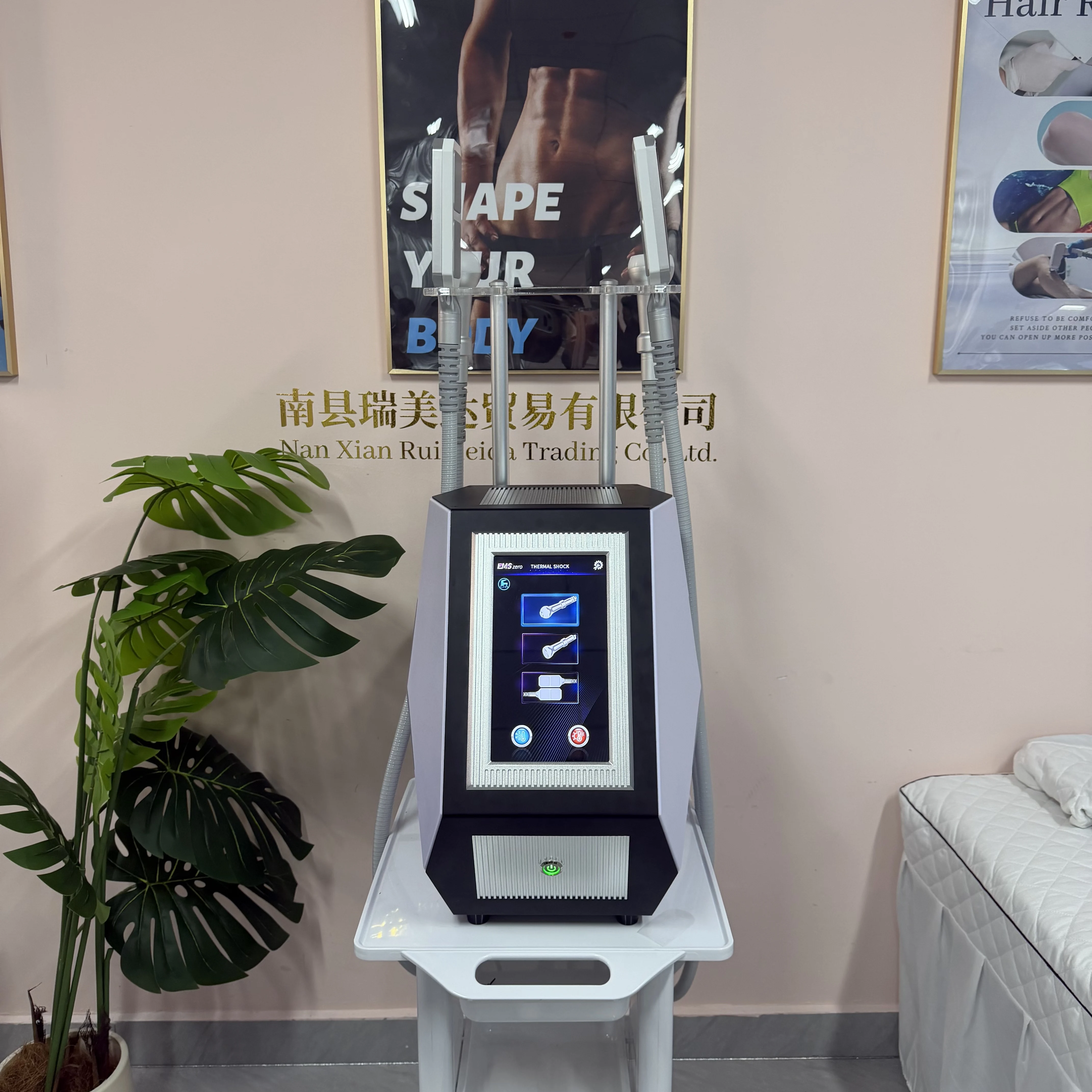 جديد الجمال كريوليبوليسيس فقدان الوزن 4 مقبض البرد EMS تردد الراديو كريوليبوليسيس آلة نحت الجسم