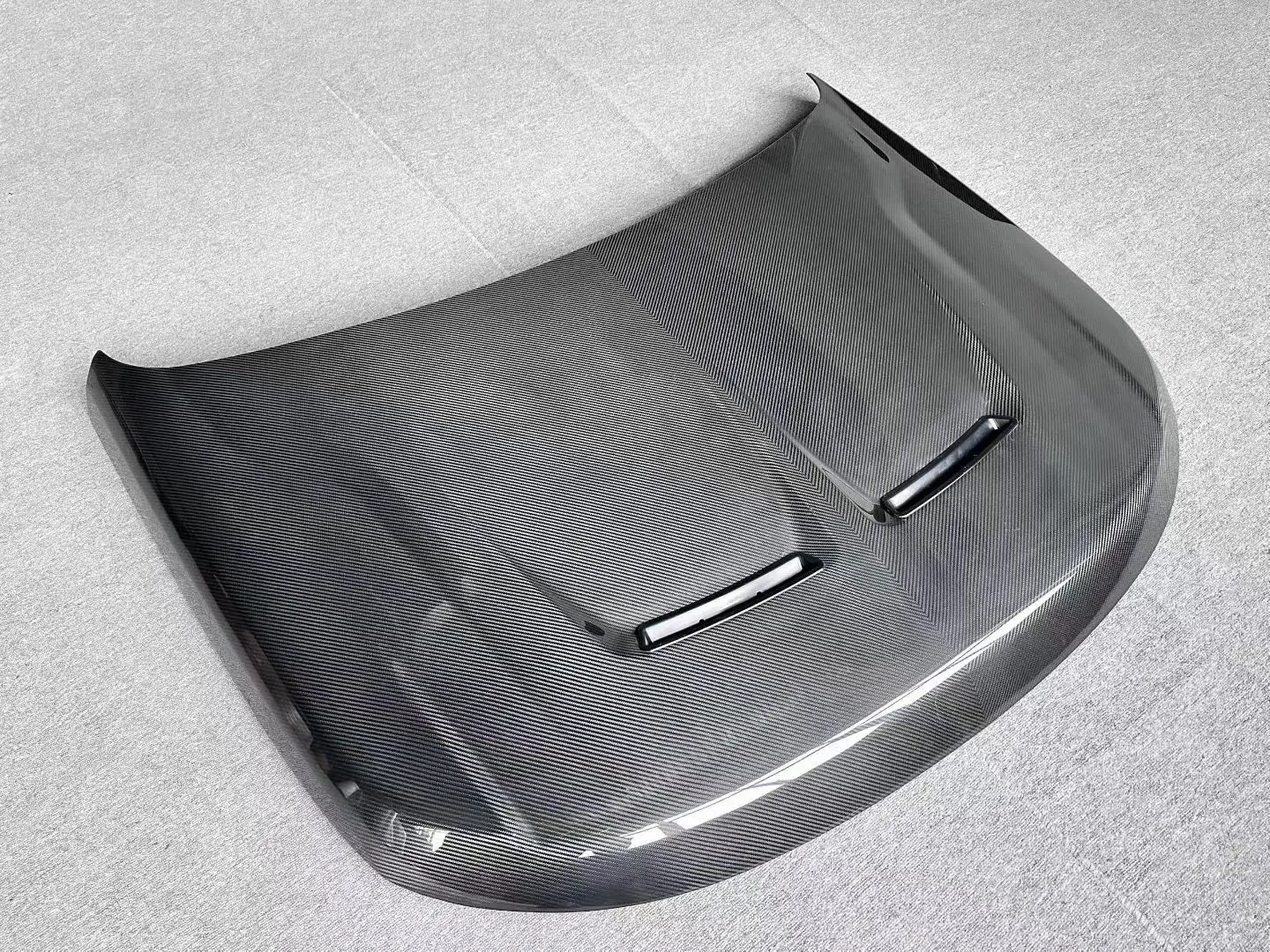 Car Body Kit For Old-to-new ConversionSVR Style Carbon Fiber Engine Hood Bonnet For Rover Range 2014-2020 Sport Engine CoverCar