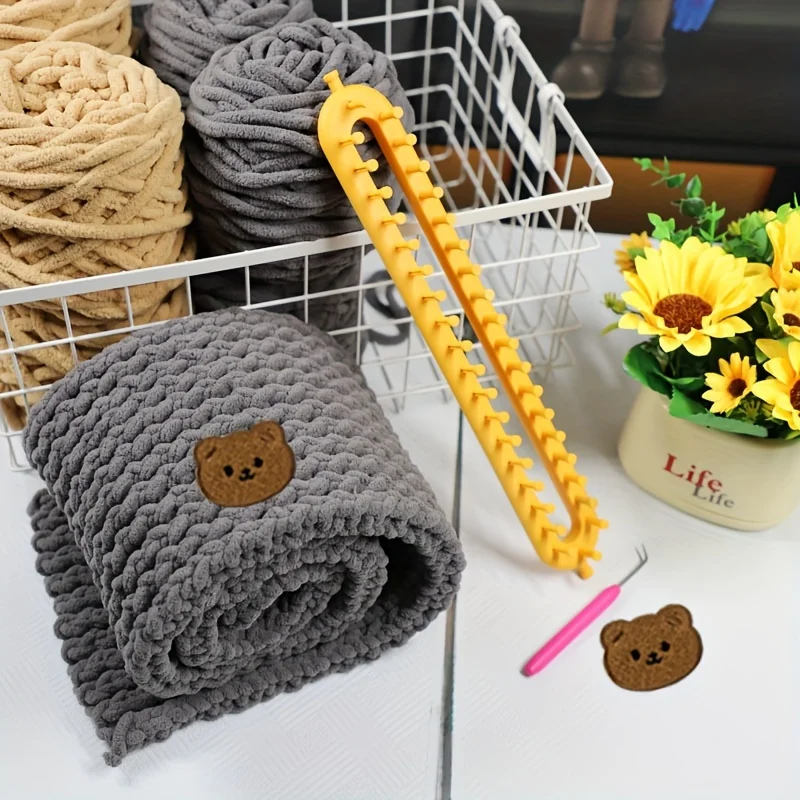 Scarf knitting tools Rectangular wool knitting diy handmade free installation knitting tools (accessories random color)