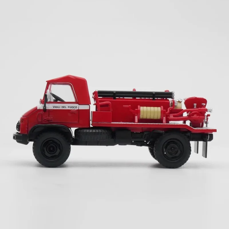 

1:43 Scale IXO Unimog 404 Fire Engine Alloy Car Model Diecast Finished Product Simulation Toy Collection Gift Static Model