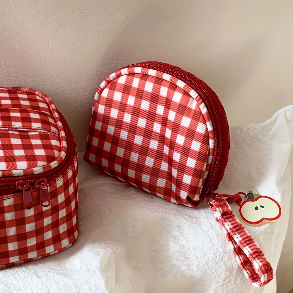 Mini Retro Red Plaid Toiletry Bag Lightweight and Portable with Wrist Strap and Handle Large Capacity with Zipper Closure