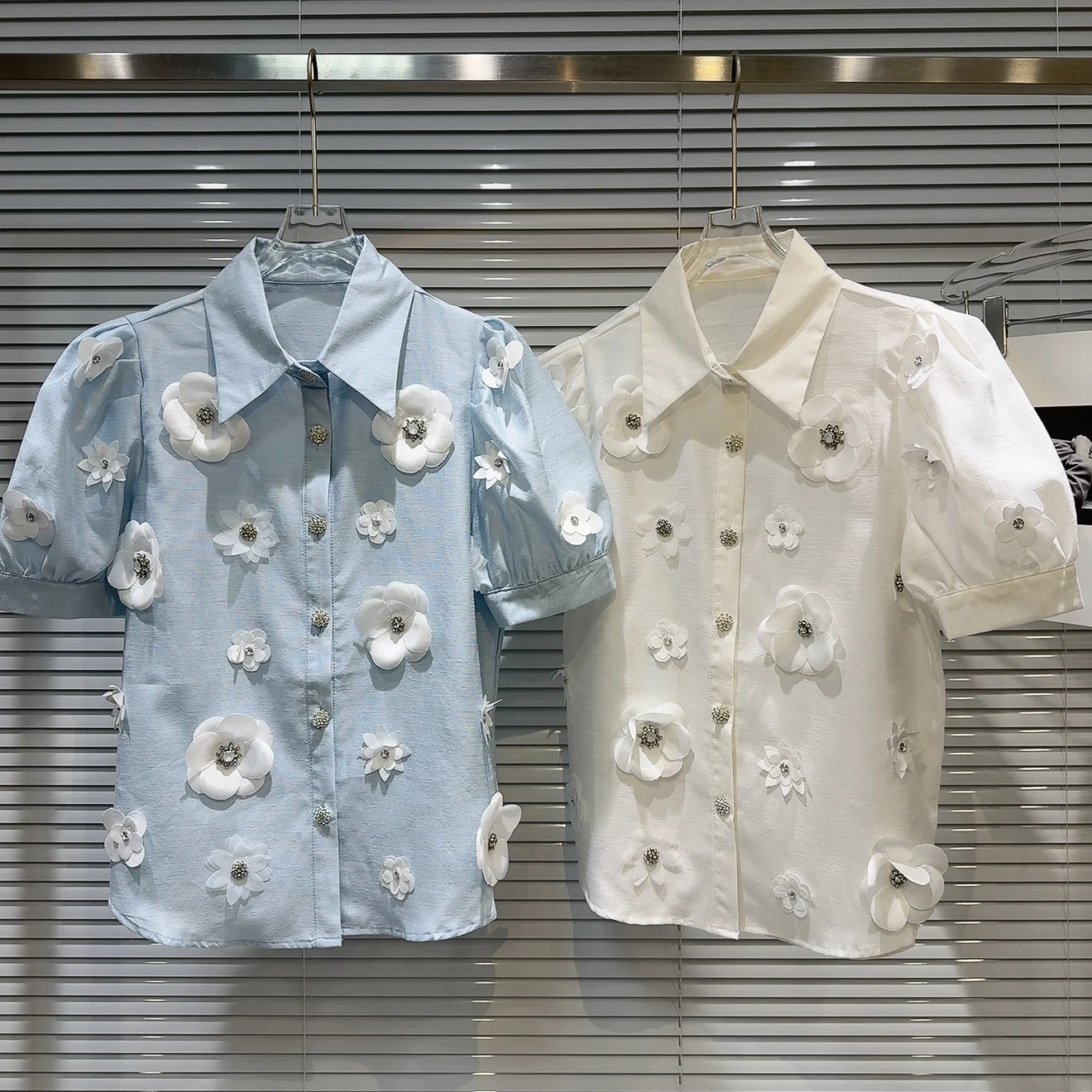 

Sweet Stylish Summer 2026 Short Sleeve Shirt French Style Bubble Sleeve 3D Flower Embroidery Collar Casual Women's Shirt