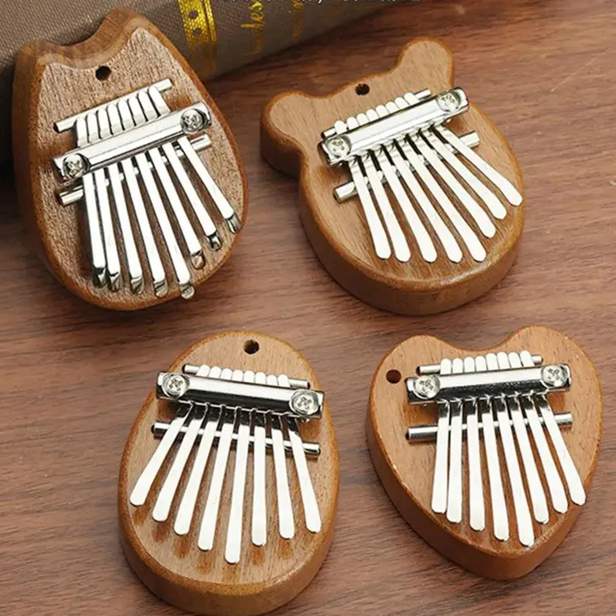 Miwayer 8-klawiszowa Mini Kalimba Pianino Palcowe - Przenośne Kieszonkowe Pianino Palcowe z Breloczkiem / Prezent Muzyczny dla Początkujących — zdjęcie 4