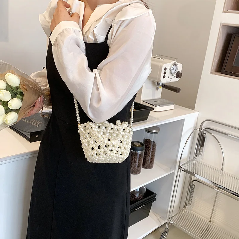 Beaded Pearl Solid Personality Hand Bags Bucket Fashion Shoulder Bags 2024 Hot Sale Crossbody Bag for Women Bolso De Mujer