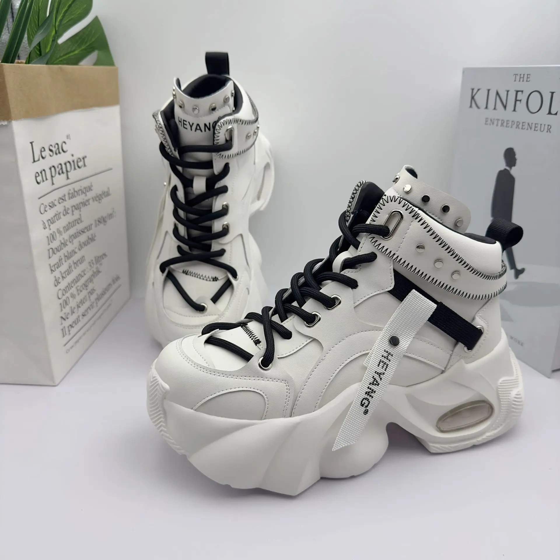 

Sneaker for Men Trendy Brand Thick-soled Sports Shoe Versatile Popular Niche Fad Short Boots Men High-top Shoe Zapatillas Hombre