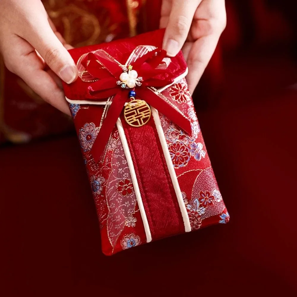 Embroidery Craftsma…