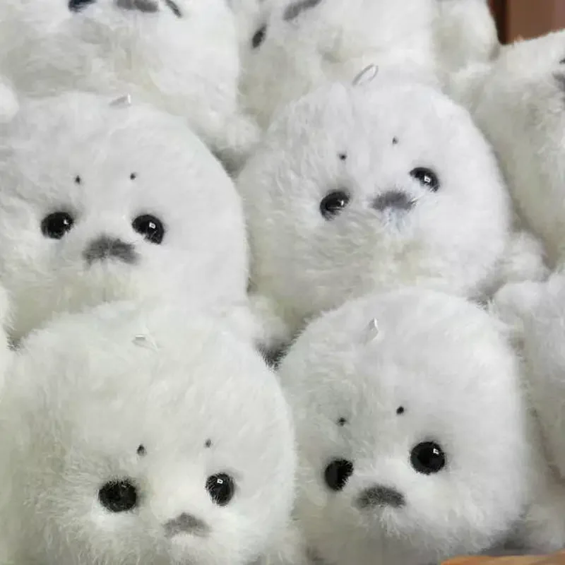 White Seal Plush Keychain 1Pcs, Grey Soft Stuffed Doll; Cute Animal Pendant as Fashion Car Ornaments