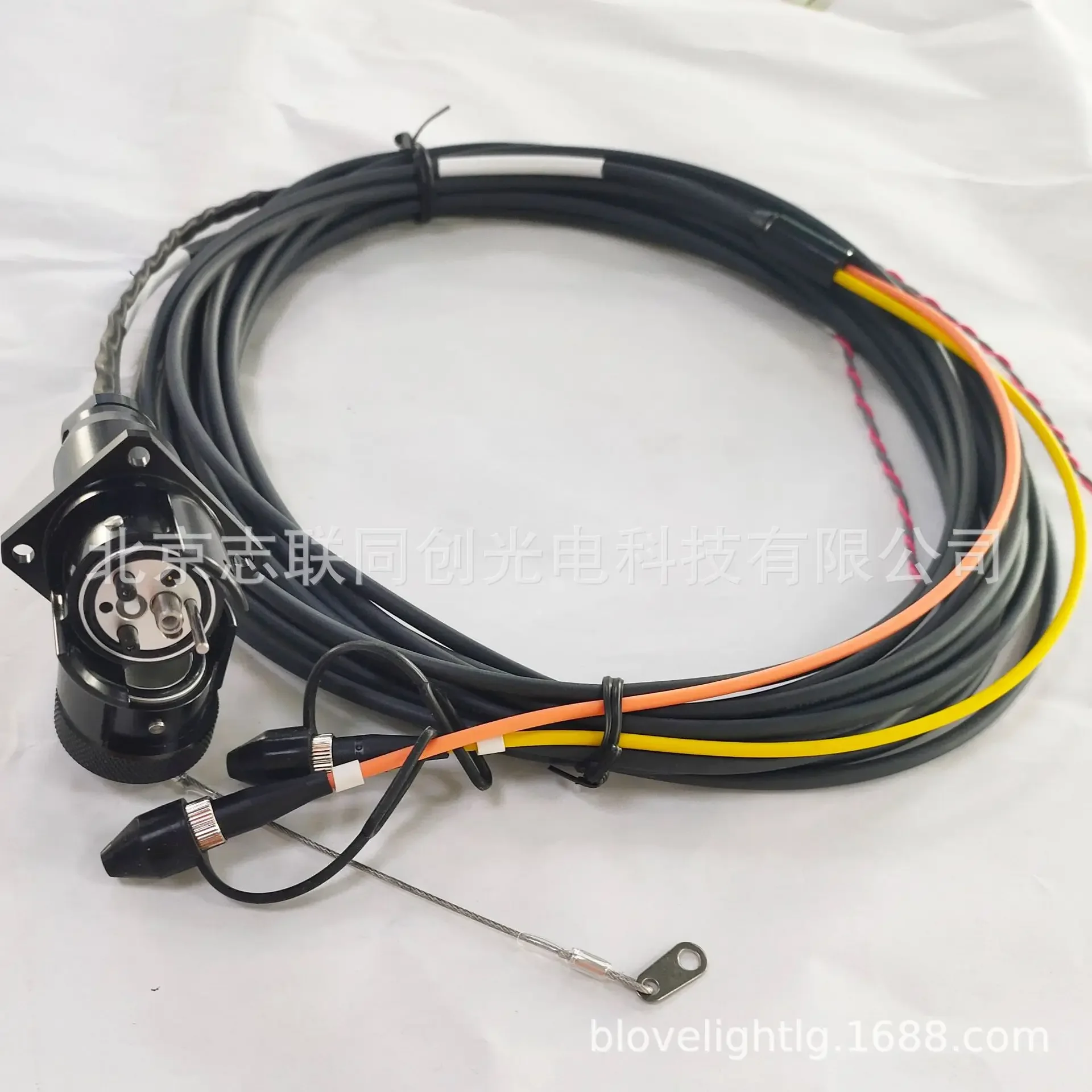 Bayonet Connector 2 Optical 4 Electrical Optoelectronic Hybrid Optical Cable TBE003 Neutral Car Wall Type Aerial Plug