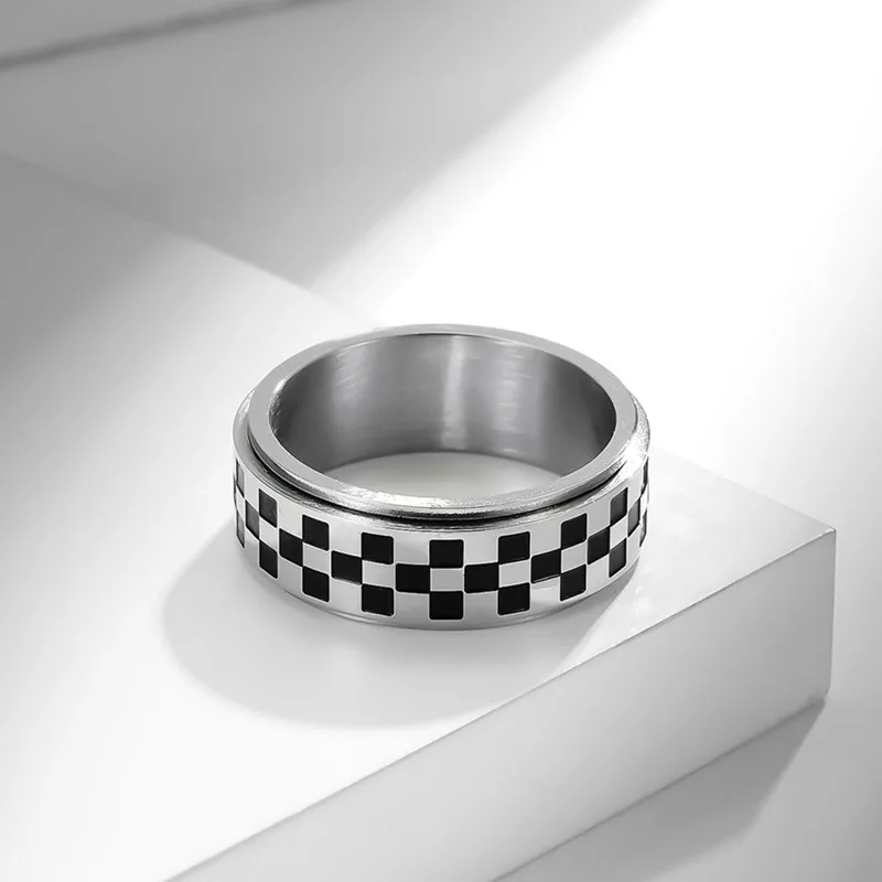 8mm Stainless Steel White/Black Checkered Pattern Spinner Ring for Men Women Size 6-12