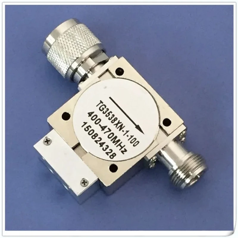 1Pcs RF Coaxial Isolator 300MHz-6GHz Multi-Band Protector