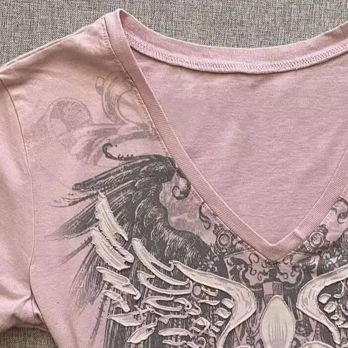 American Retro Vintage Pink V-neck Short Sleeved T-shirt Women Summer 2026 Slim Fit Slimming Waist Cinching Top