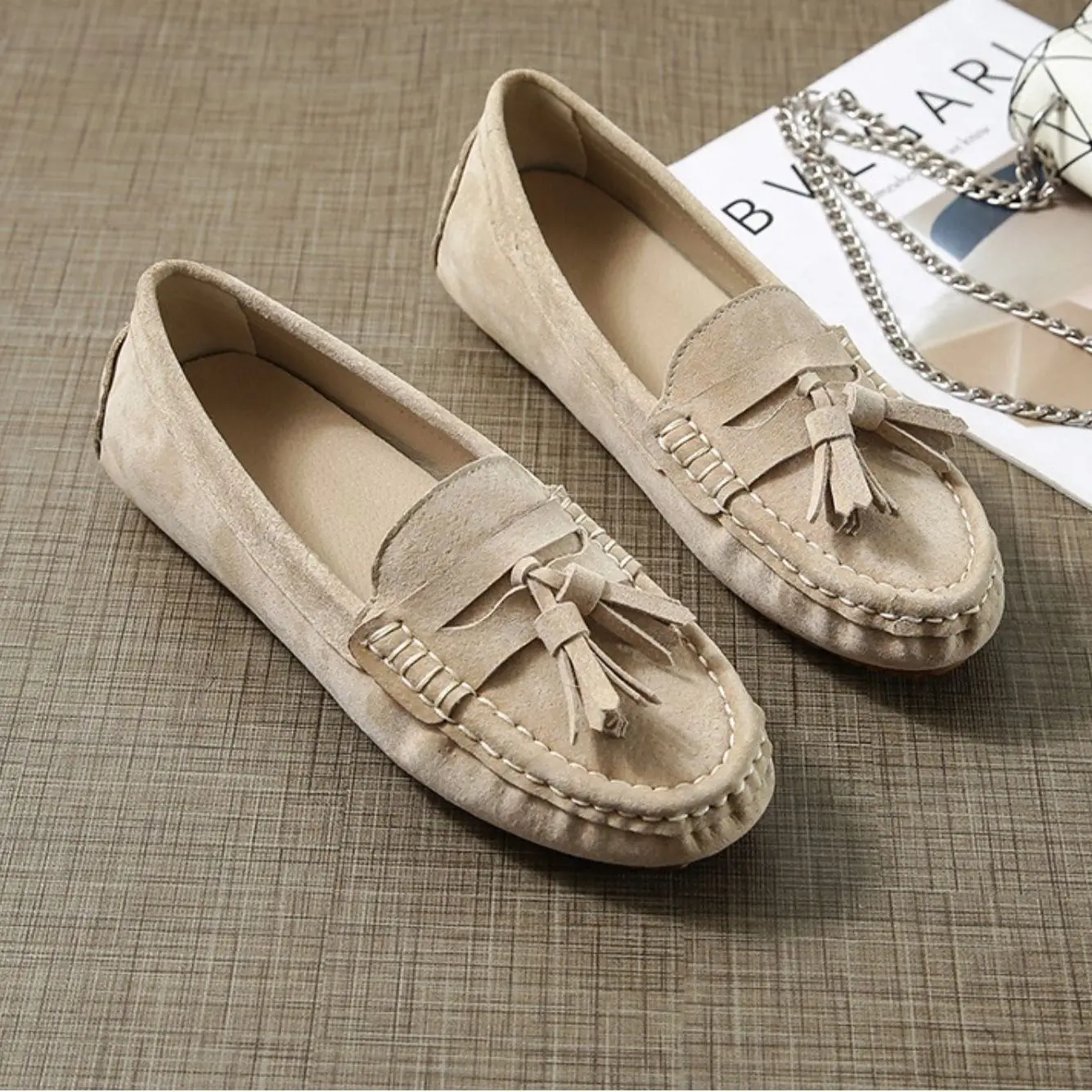 In 2022, Chinese Brand High-Quality Women Shoes Real Enuine Leather Loafers Shoes And Fashionable And Comfortable Shoes