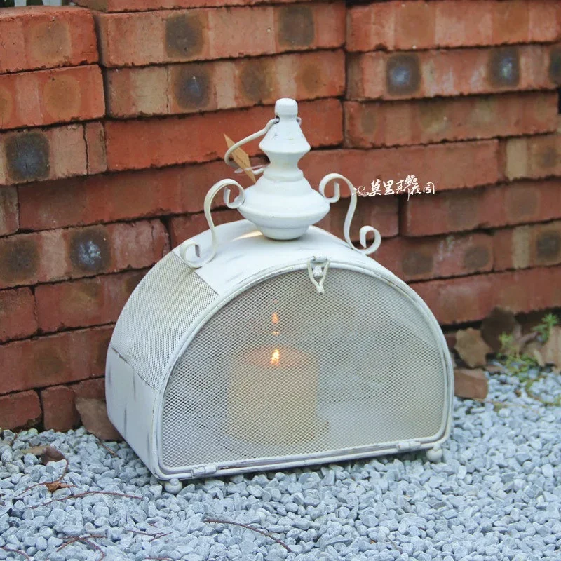 Garden groceries Garden ornaments Retro old hanging candlestick wind lamp