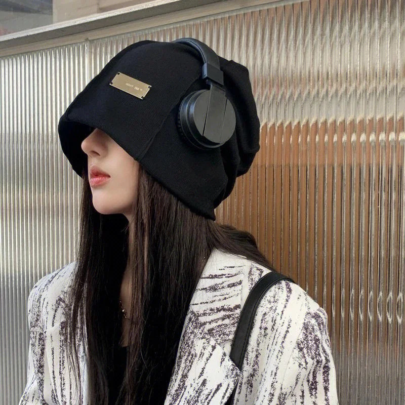 Berretto slouchy largo in cotone tinta unita Cappello da donna con etichetta in metallo moda Primavera Autunno Berretto pullover hip-hop coreano per ragazze ﻿