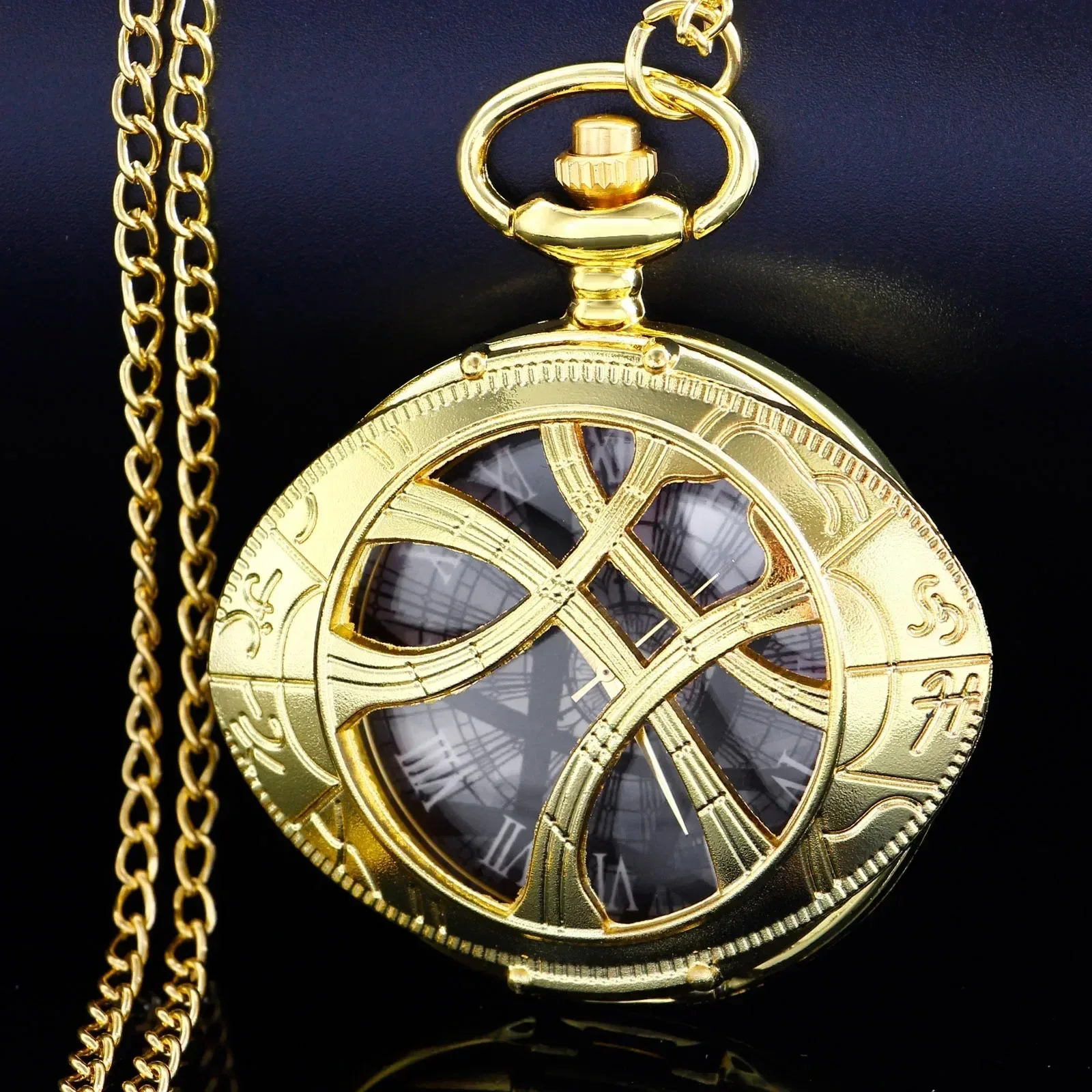 Gold Hollow Fashion Pocket Watches for Women Unisex Vintage Skeleton Quartz Pocket FOB Watch Necklace Pendant Souvenir for Men