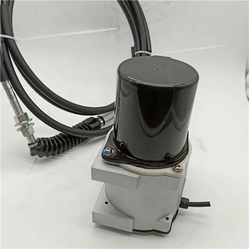 21EN-32220 throttle motor stepper motor for R225-7 R225-5 R220-5 R220-7 R210-7 R210-5