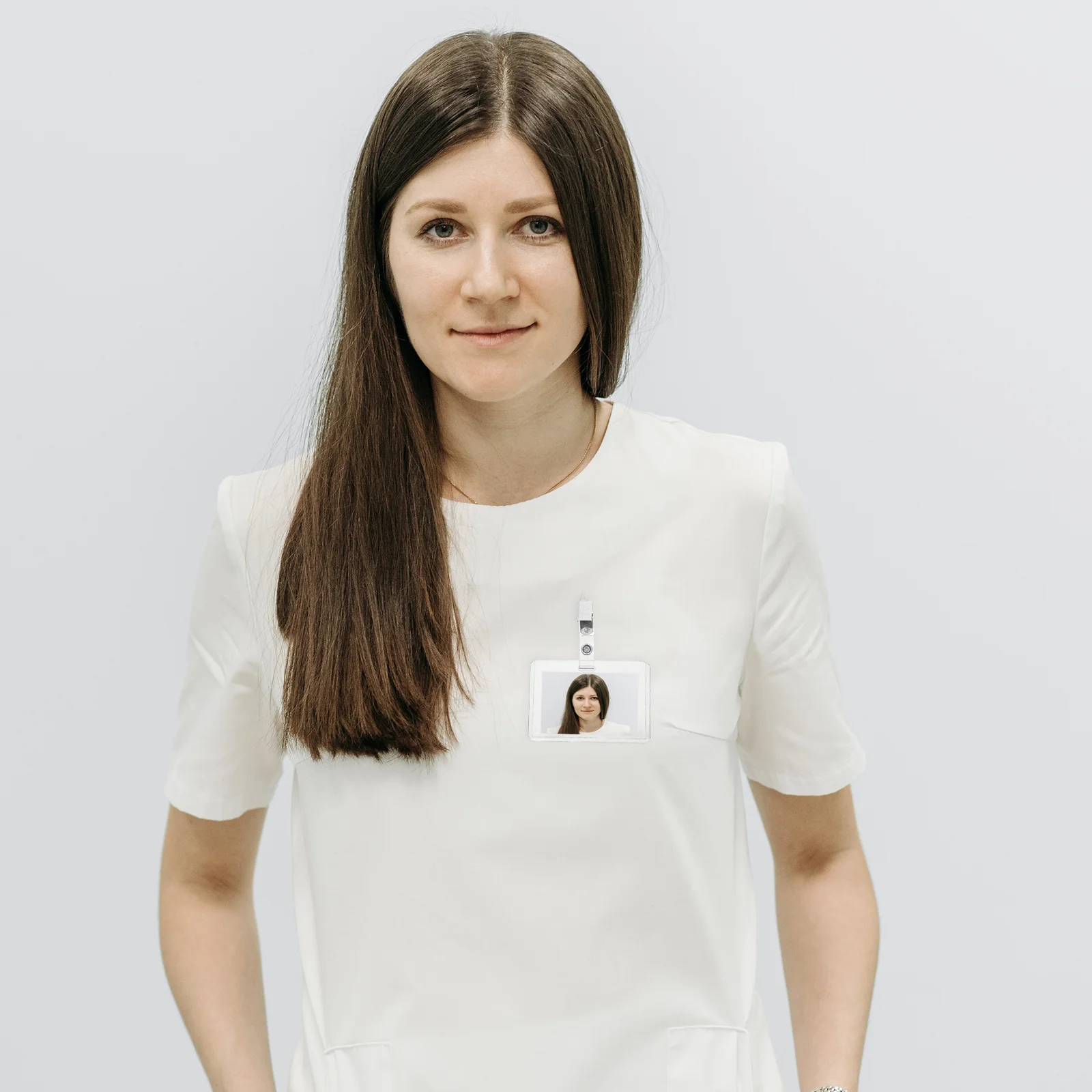 

50Sets Clear Waterproof Id Badge Holder Clip Transparent Horizontal Plastic Card Sleeve Hard Pass Protector Office Use