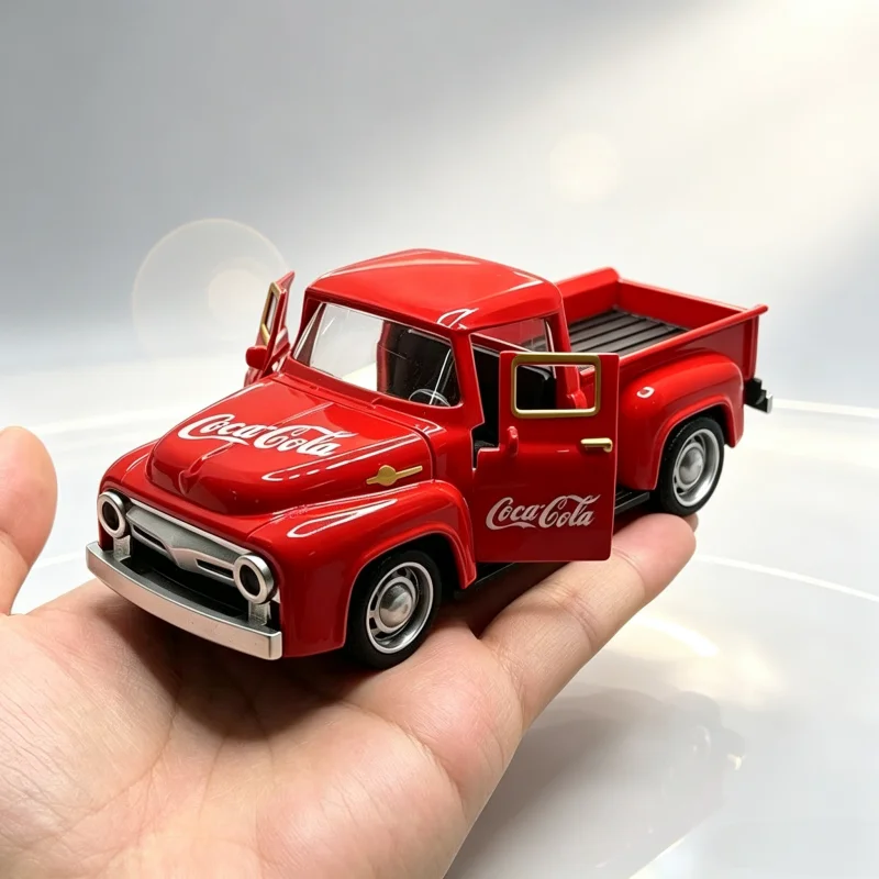 1:32 Retractable Alloy Retro Pickup Truck Toy, Classic Replica Car Model, Double-Door Design, Desktop Decoration and Collectible