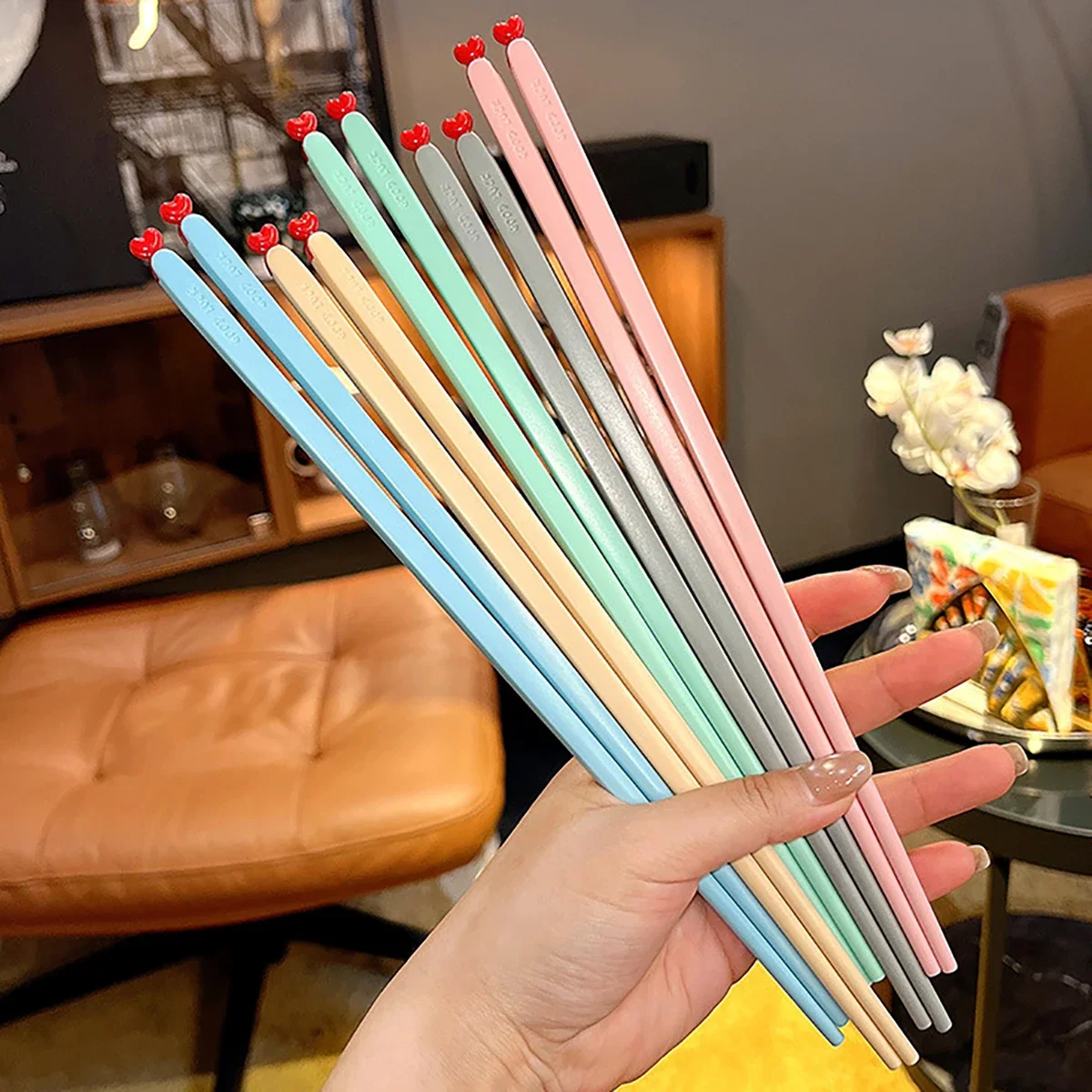 

5 пар противоскользящих палочек для суши в форме сердца, набор декоративных палочек для еды, прочные палочки для еды из сплава, праздничные вечеринки, свадебные подарки