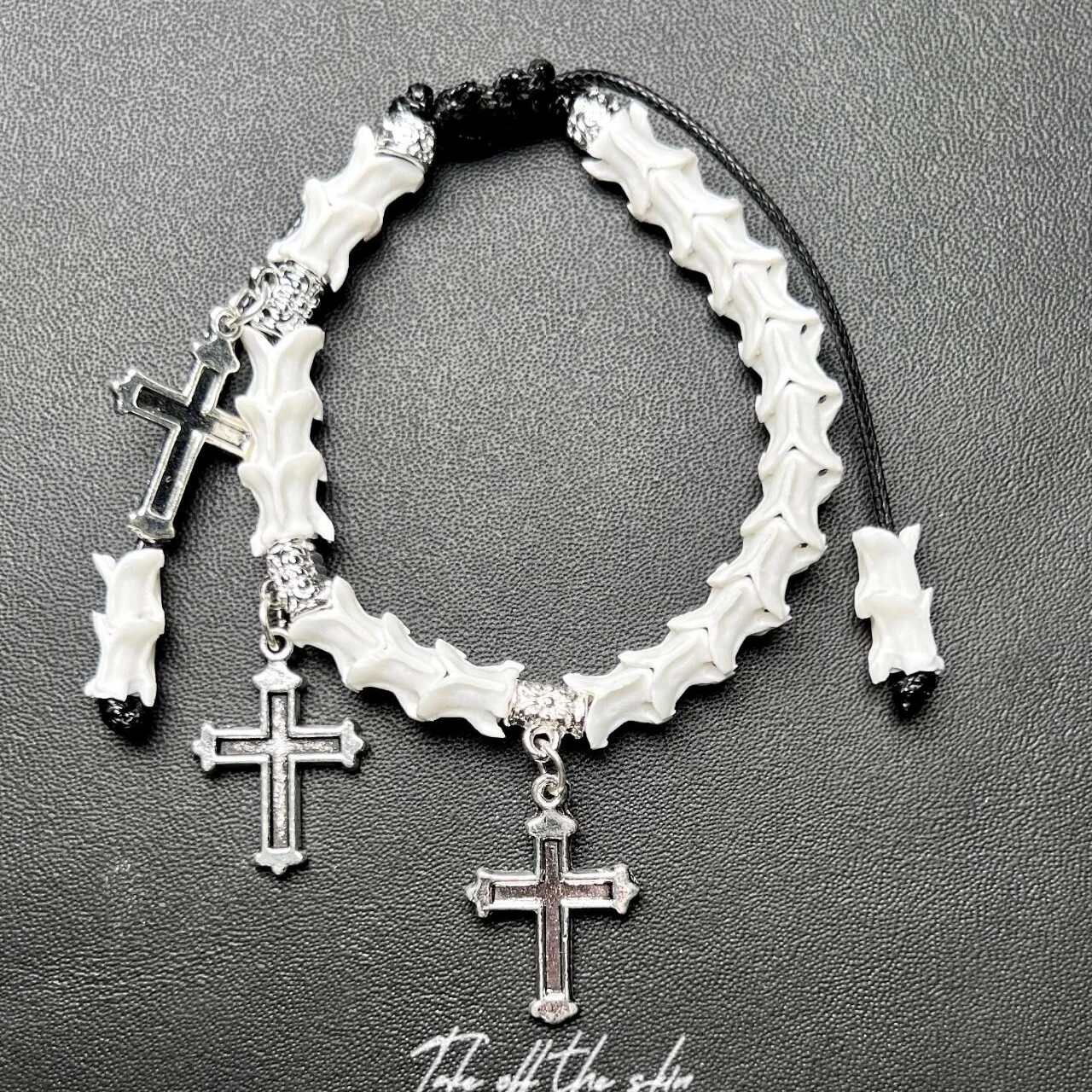 

3072 Original Design Snake Bone Bracelet Cross Series Adjustable Unisex Handmade Jewelry Stainless Steel Single Loop Fashion