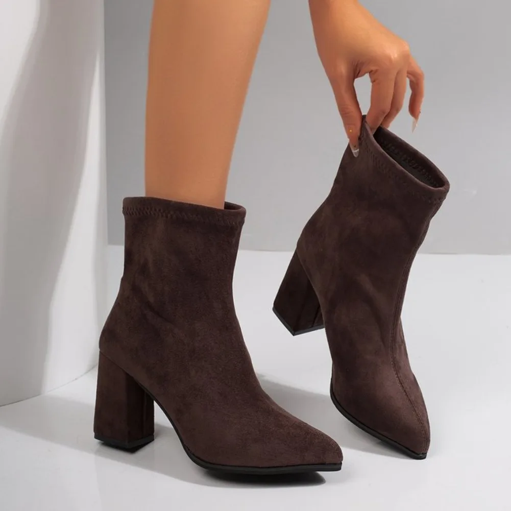 2026 Winter Damenstiefel Spitze Stretch-Sockenstiefel Modische Einfarbige Damenschuhe Hochhackige Kurze Stiefel Moderne Damenschuhe – Detail 28