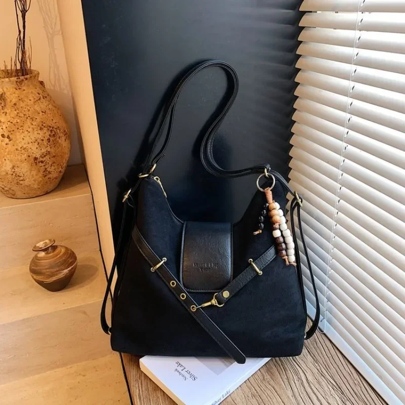 

Luxury Vintage Diaper Bag For Women Crossbody Handbag Elegant Leather Tote Large Capacity Designer Letter Logo Unique And Chic