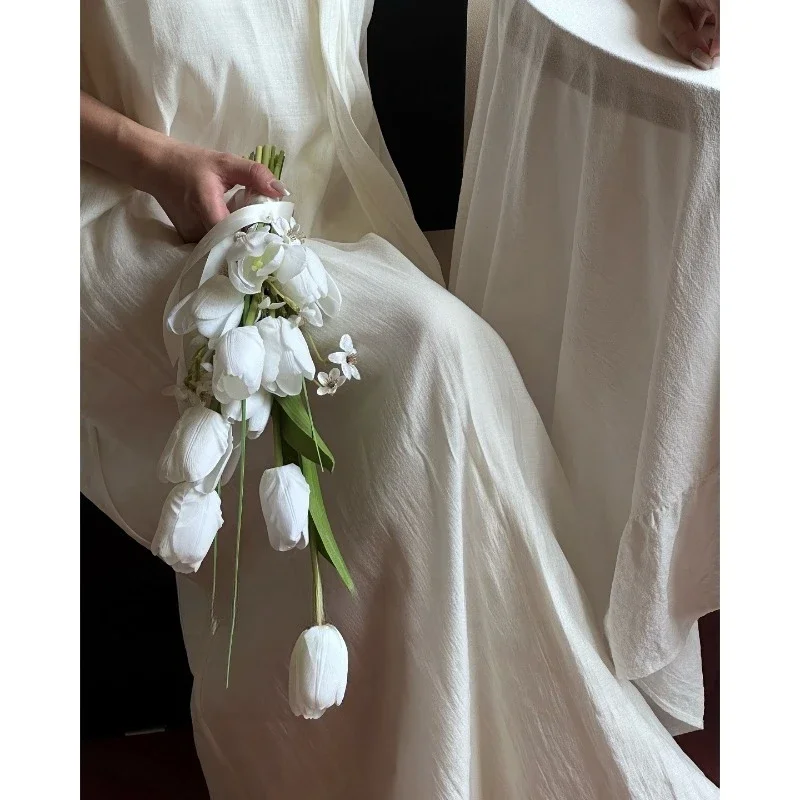 Tulip Simulation Bouquet Bride Wedding Certificate Bouquet Wedding Photography