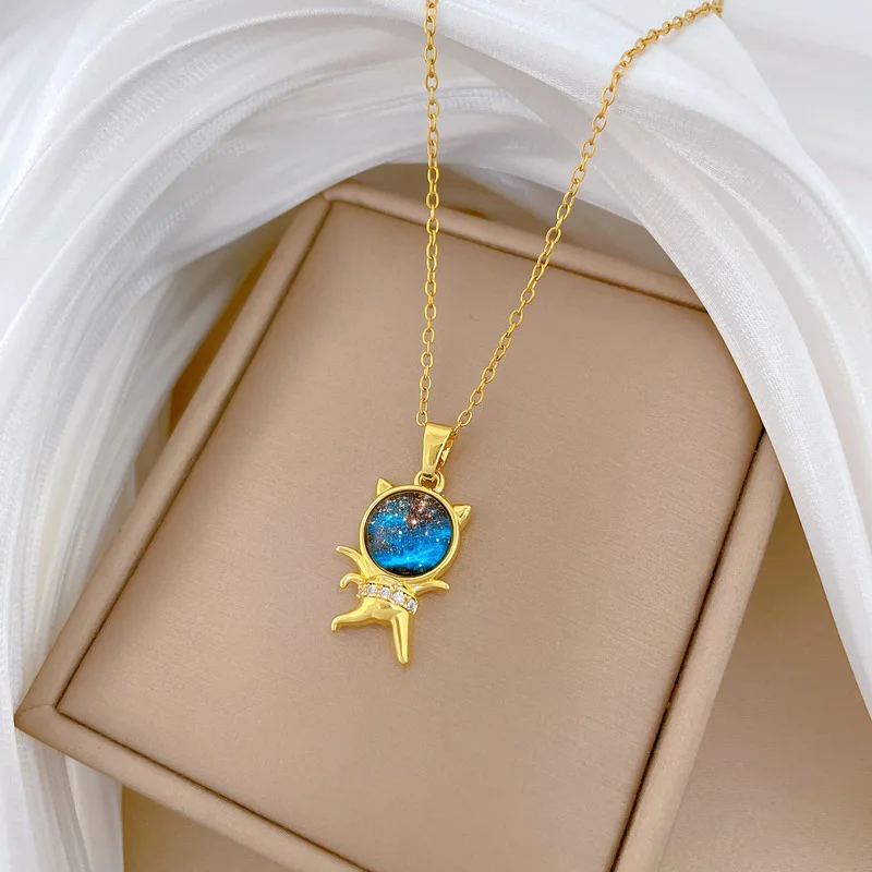 Stainless Spaceman Pendant Couple Necklaces Sci-Fi Planet Galaxy Astronaut Series Necklace For Women Men Gold Color Jewelry Gift