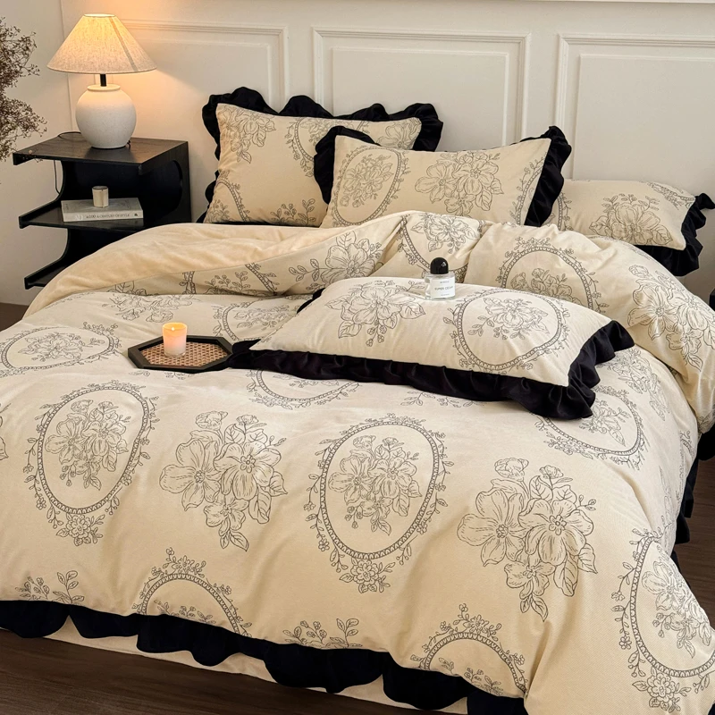 3/4Pcs Vintage French Flowers Black Ruffles Winter Corduroy Milk Velvet Patchwork Bedding Set Duvet Cover Bed Sheet Pillowcases