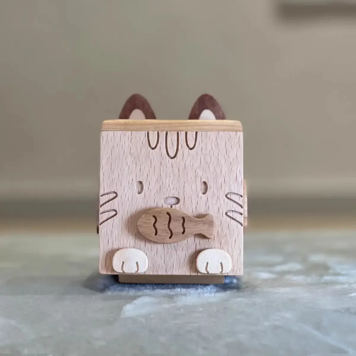 

Square Cat Creative Solid Wood Figurine, Healing Toy, Desktop Decorative Item LTCP-05
