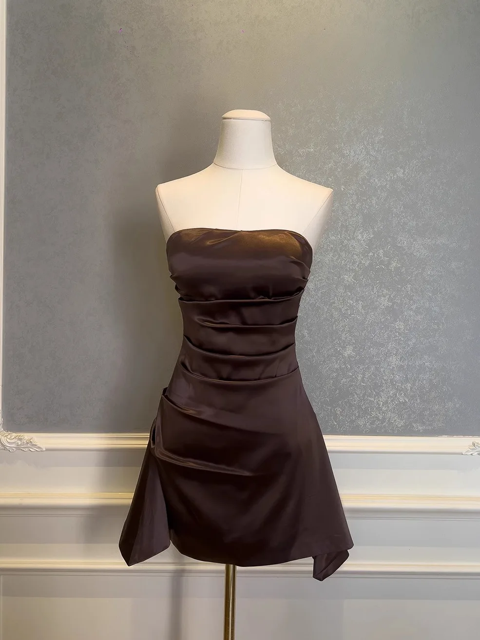 Inizio primavera 2026 Design Pure Desire Sensation Off-oulder Pieghettato ort Dr Faionable Gonna longuette in vita con cerniera Dr