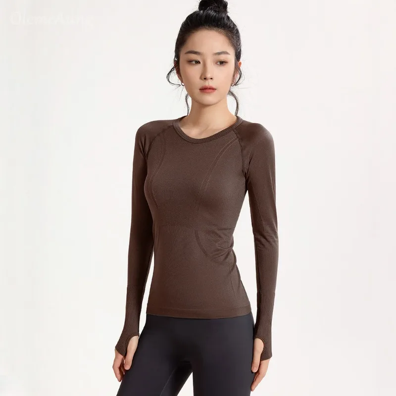 camiseta-esportiva-feminina-sem-costura-com-gola-redonda-camisa-de-yoga-de-manga-longa-modeladora-roupa-de-treino-estilosa-e-versatil