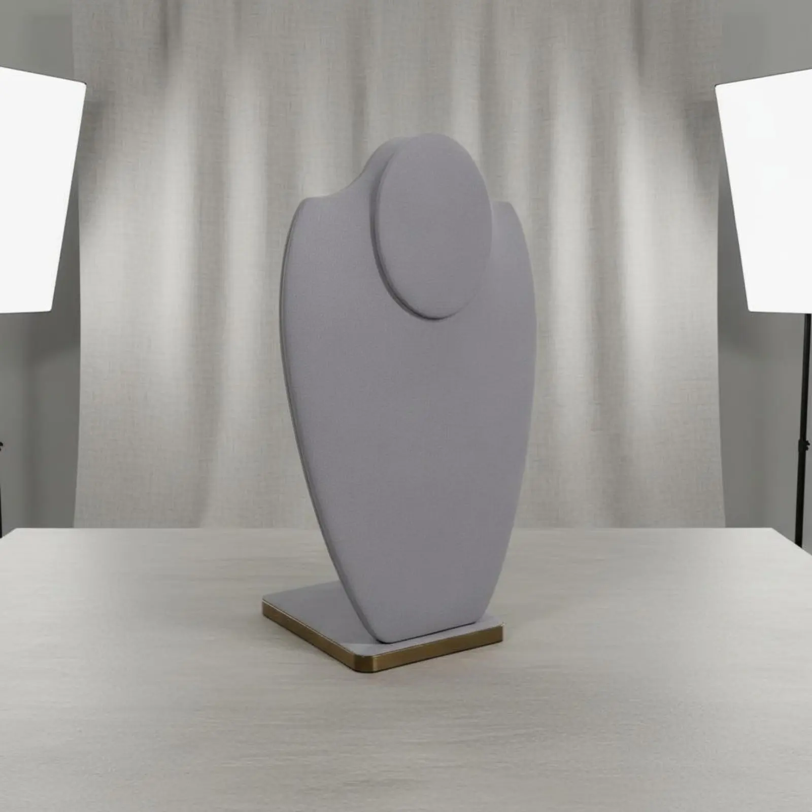 Necklace Display Bust Subtle Luxury Design Jewelry Mannequin Stand Portrait Neckline Display Stable Metal Base