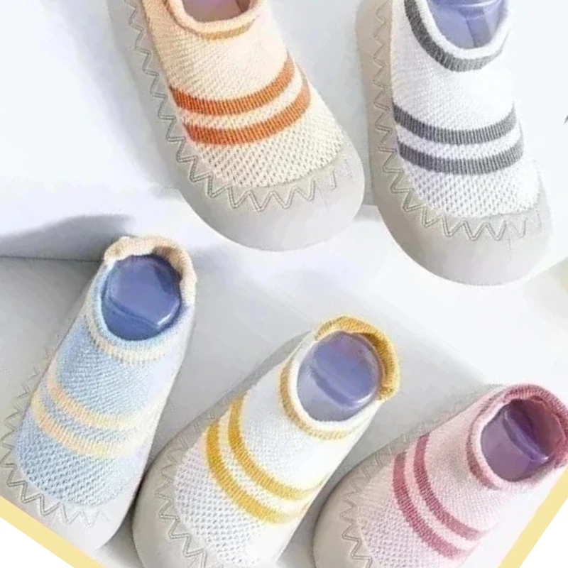 

Безопасные нескользящие детские носки в классическом стиле, мечтательные цвета, модные ступеньки для ребенка, детская напольная обувь, носки для дома