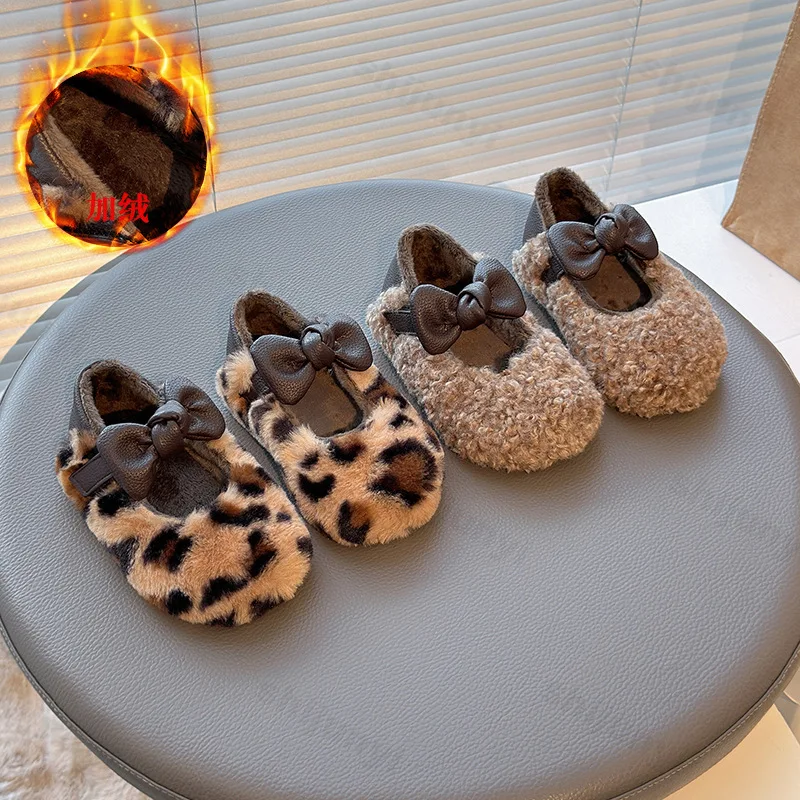 

Children Flat Shoes 2025 Winter New Fur Cover Toe Light Warm Kids Casual Shoe Plush Warm Non-slip Leopard Girls Bow Leisure Shoe