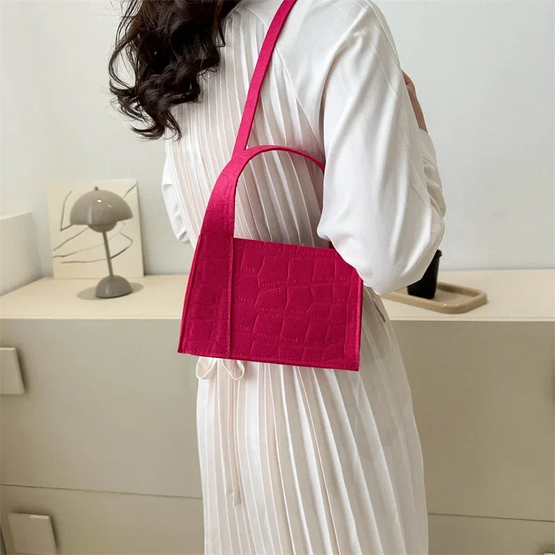 2023 New Messenger Shoulder Shopping Bag Solid Color Felt Women Luxury Designer Handbag Casual Crossbody Bags for Women Simple