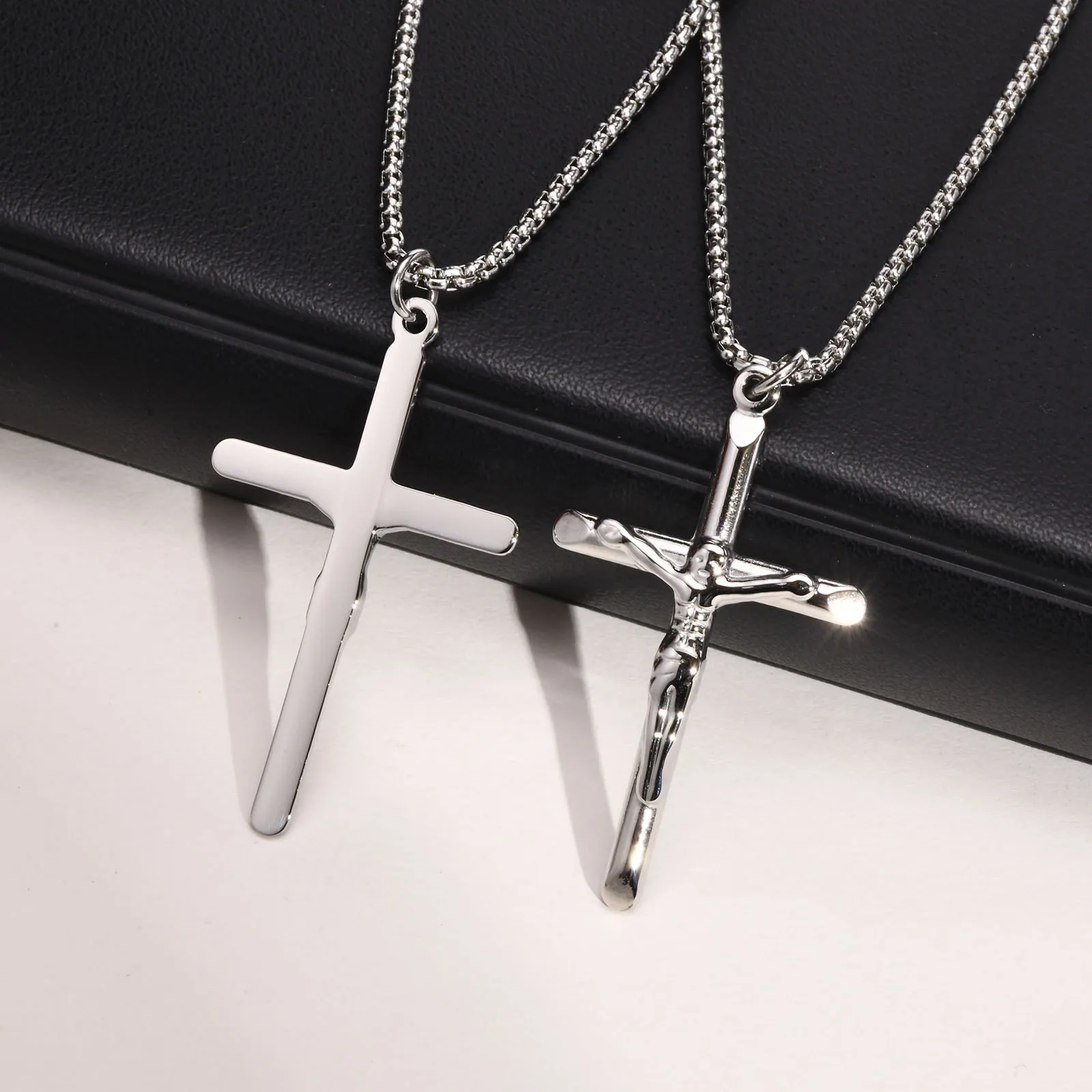 Vnox Stainless Steel Catholic Jesus Christ Cross Crucifix Pendant Necklace for Men Women Religious Prayer Jewelry